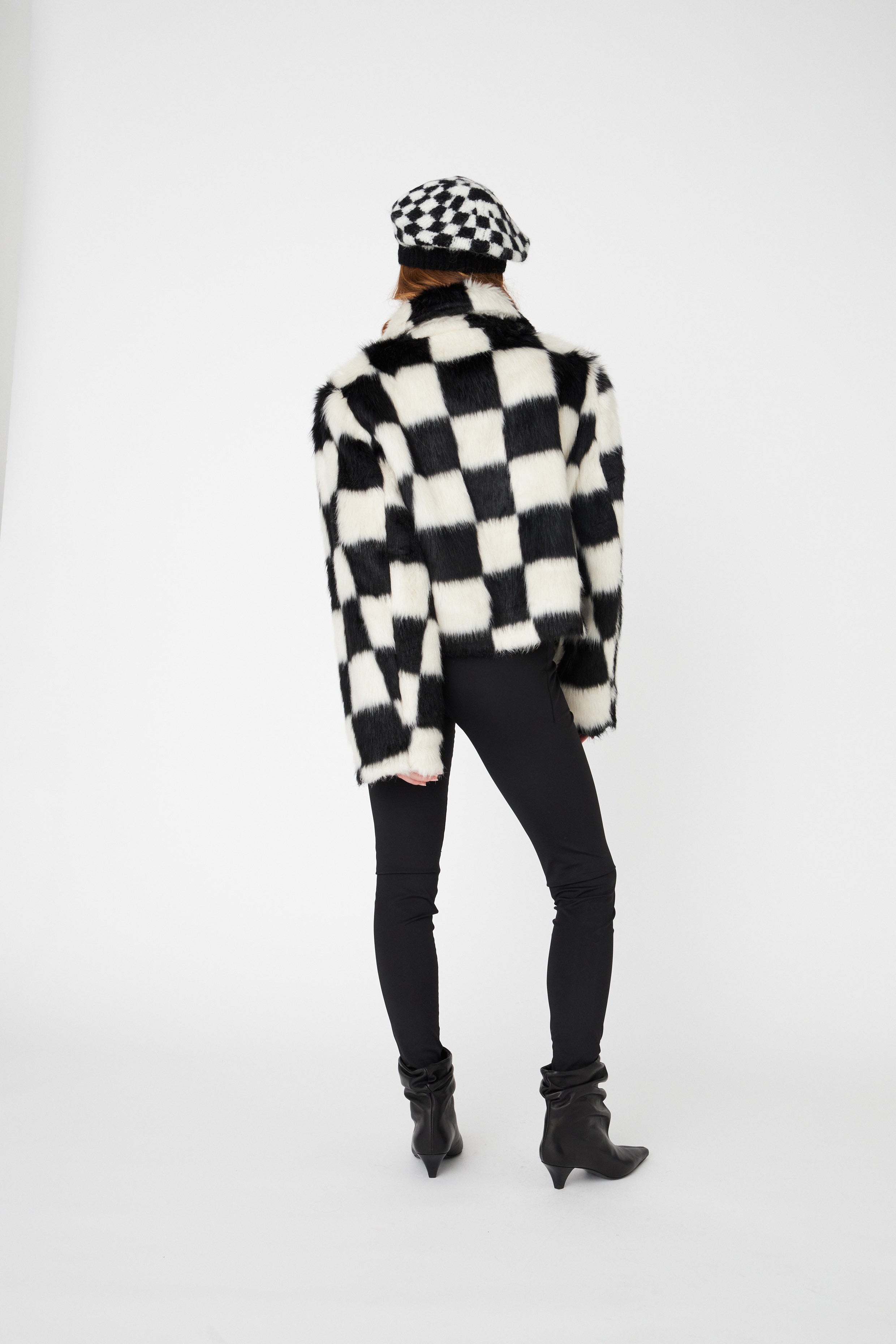 CRAS Skylarcras Beret Knit 8103 White Black Check