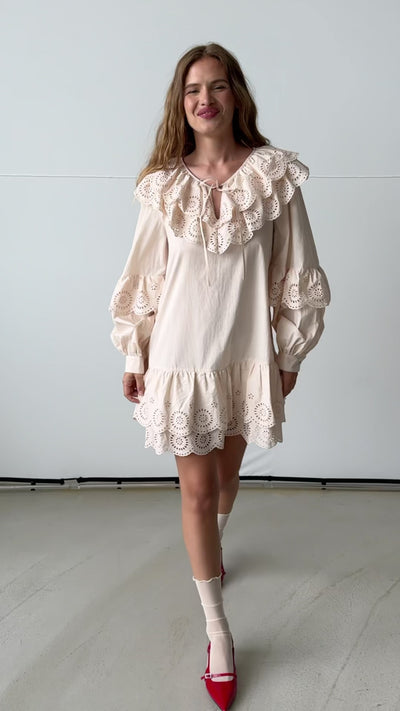 CRAS Nellacras Dress Dress 2015 Light Beige